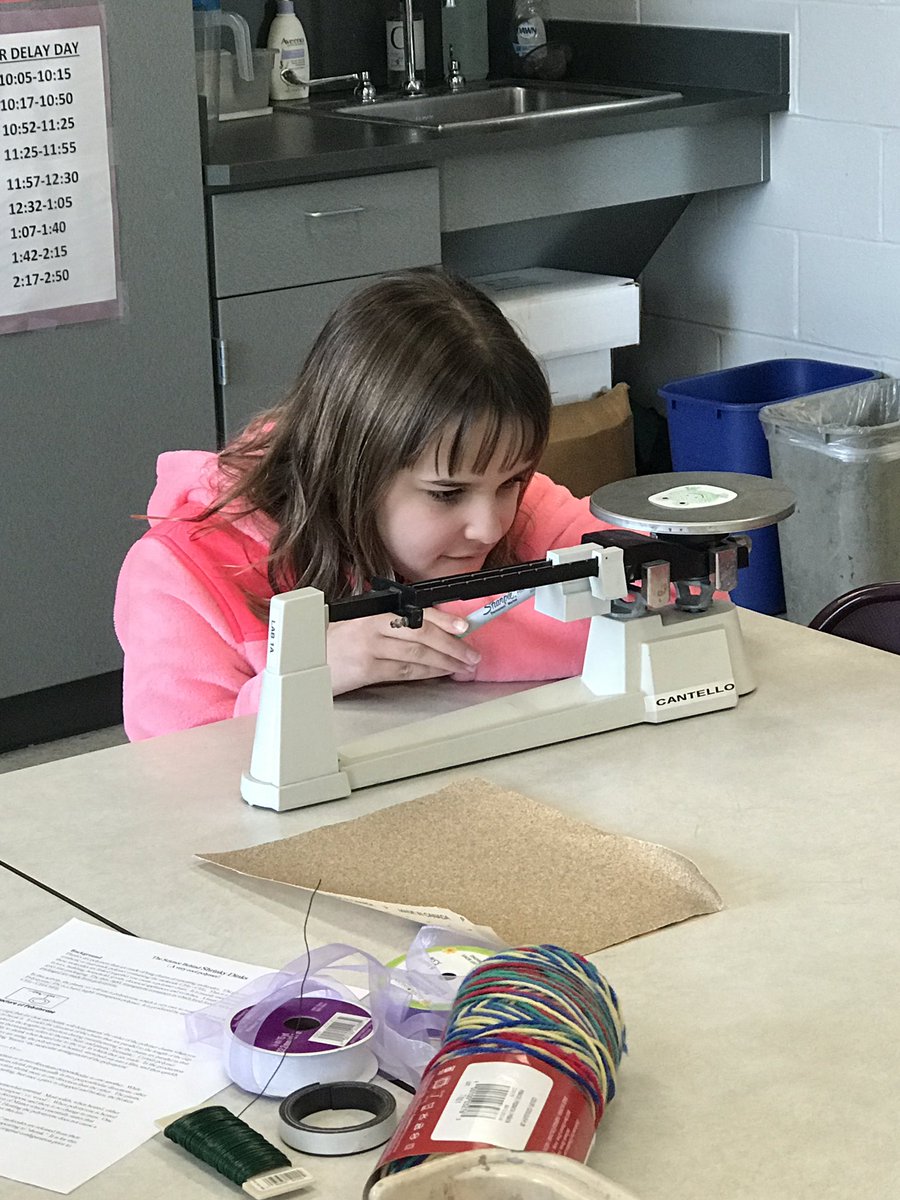 patty_mcginnis's tweet image. Cool chemistry! Shrinky dinks provide evidence of the Law of Conservation of Mass. The plastic masses the same before and after shrinking! #methacton @Arcolamsd @nmlsta
