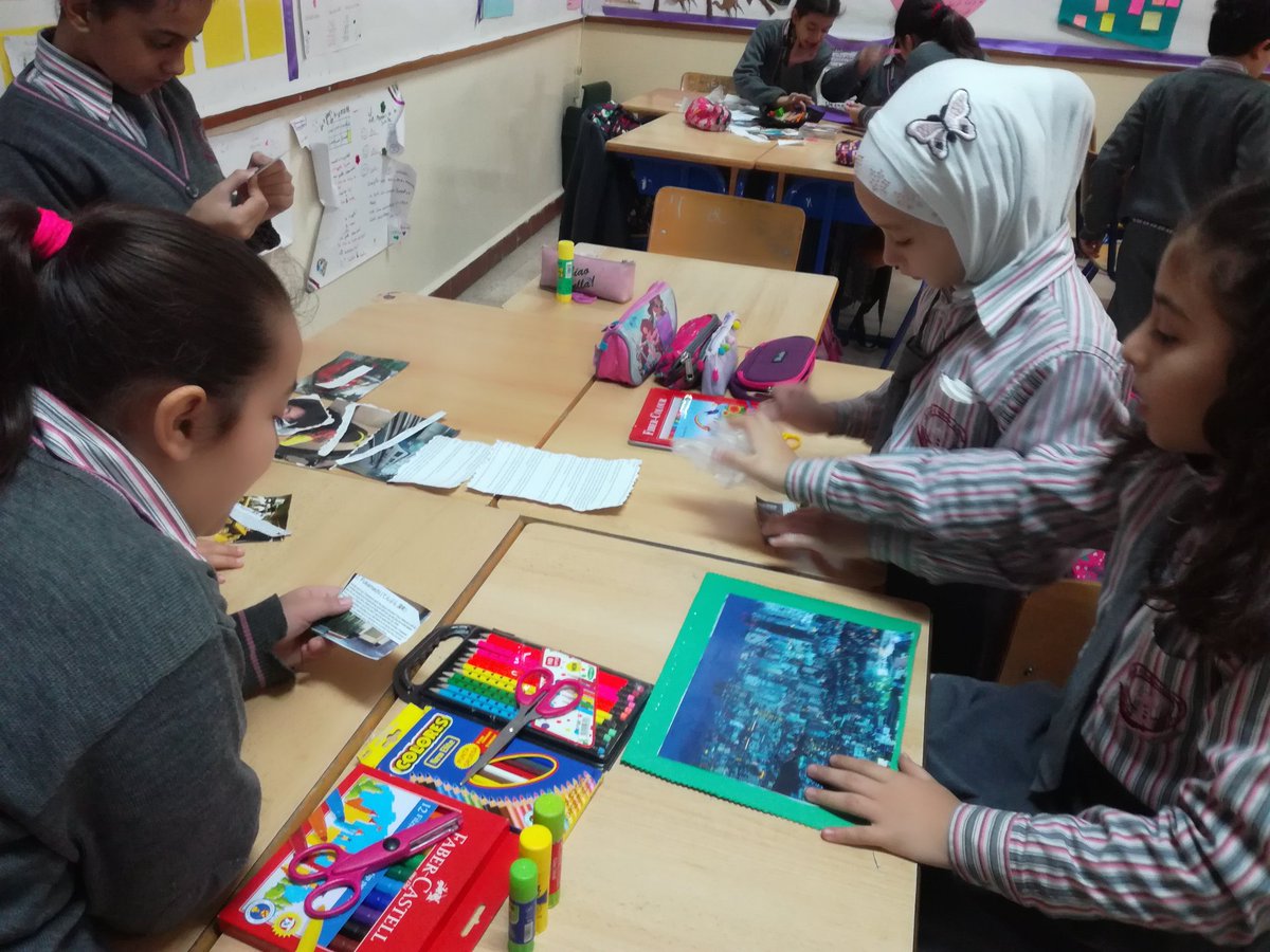 HossariSawsan's tweet photo. At the end of our theme "What is a City", grade 4 learners prepared different scrapbooks about various cities of their own. #Performance_Task #Cities #Cooperative_Learning @MakAishaSchool https://t.co/gs5YmQAdrR