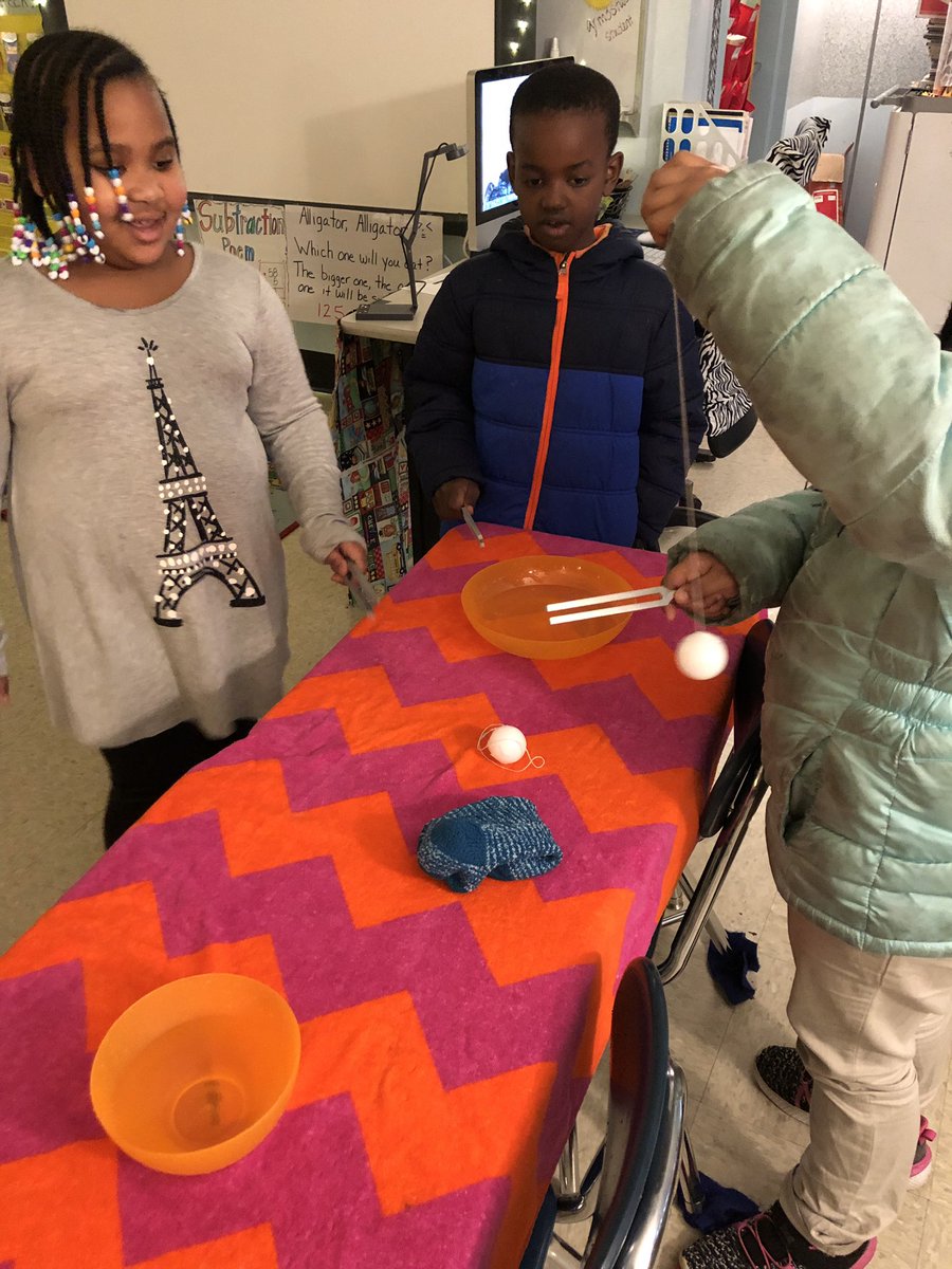 saclune's tweet photo. My Second Graders loved the Muse lessons today on sound #good vibrations #GreenMagnetAcademy #Muse https://t.co/OG3dflaeKX