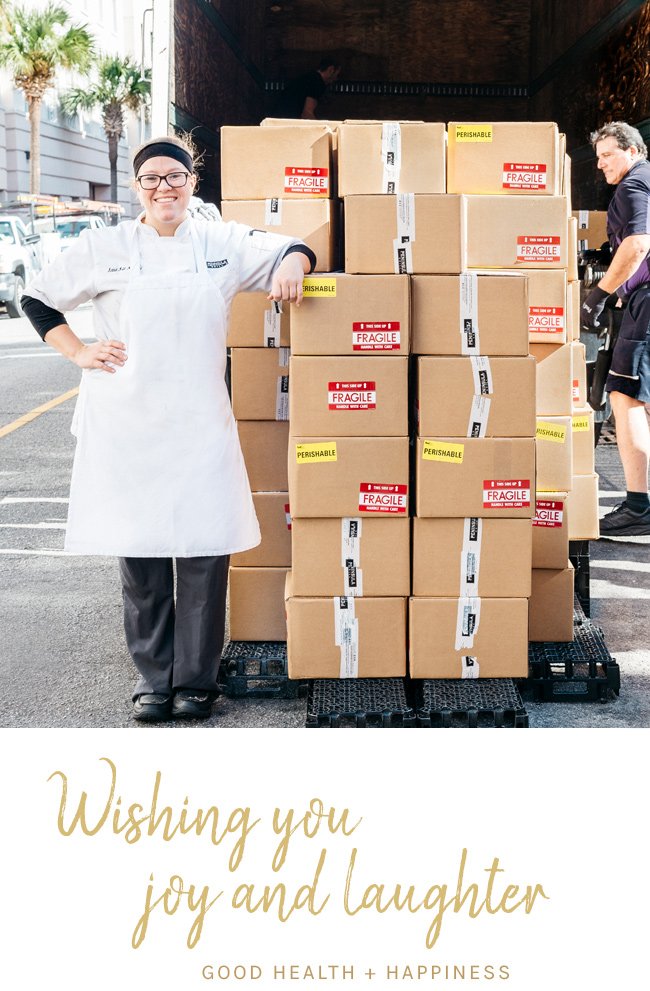 You're in luck! We have a great #lastminutegift - a 12-layer cake that we deliver nationwide overnight! conta.cc/2RWY7DV