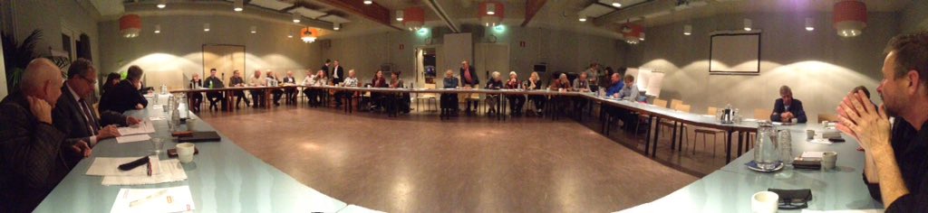 msteeman's tweet photo. Volle bak bij de oprichtingsvergadering van D66 BUCH @d66 @D66BergenNH @d66uitgeest @D66Heiloo @D66Castricum https://t.co/WKDOzoJxd0