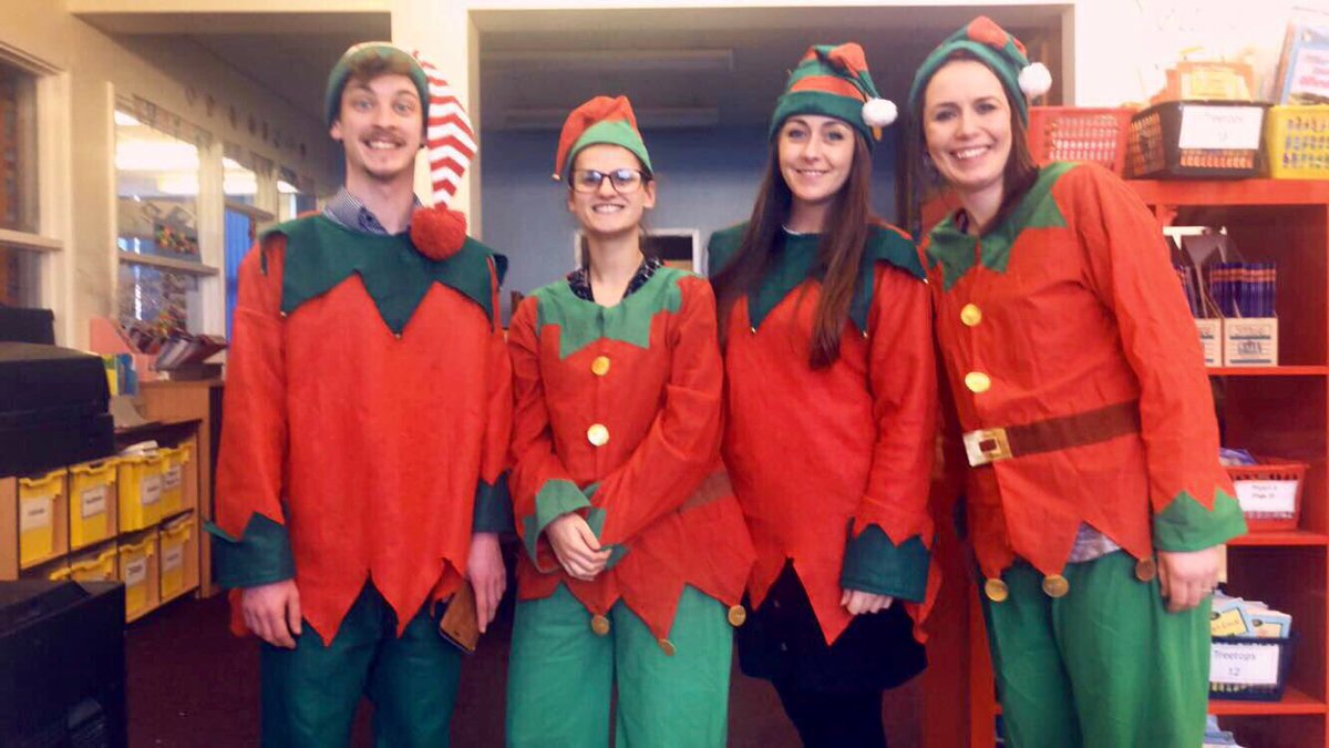 FordleyPrimary's tweet photo. It’s not a Y3/4 Christmas party until the elves arrive 😂👏🎄🎅🏼#fantasticfordley #christmaselves https://t.co/TLNncd3kdX