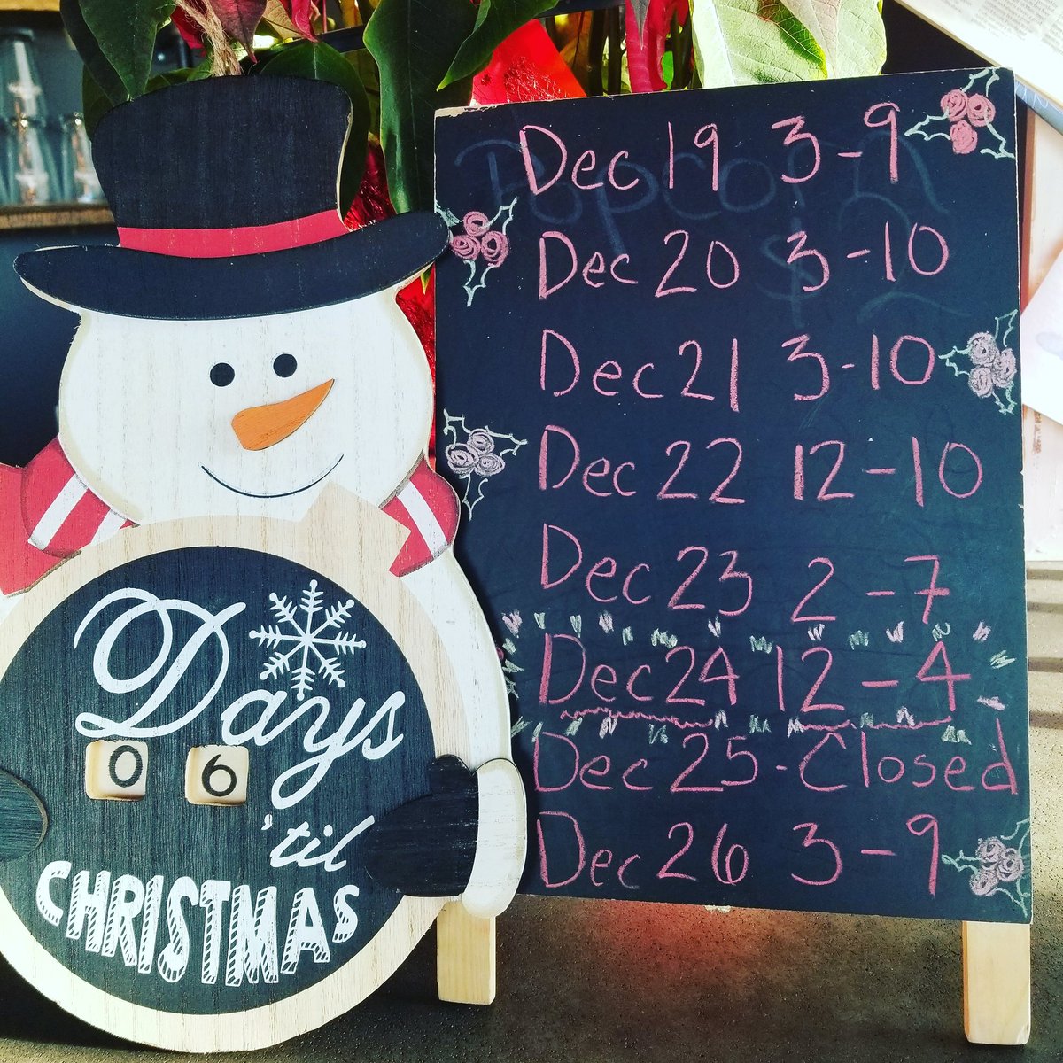 🚨Holiday Hours🚨 To make sure you aren't going thirsty to your holiday dinner, we will be  OPEN on Monday, Dec 24 #christmaseve from noon to 4 PM 
#christmas #christmashours #christmasbeers #holidaybeers 
#Airdriebeer #AirdrieBusiness 
#supportlocal