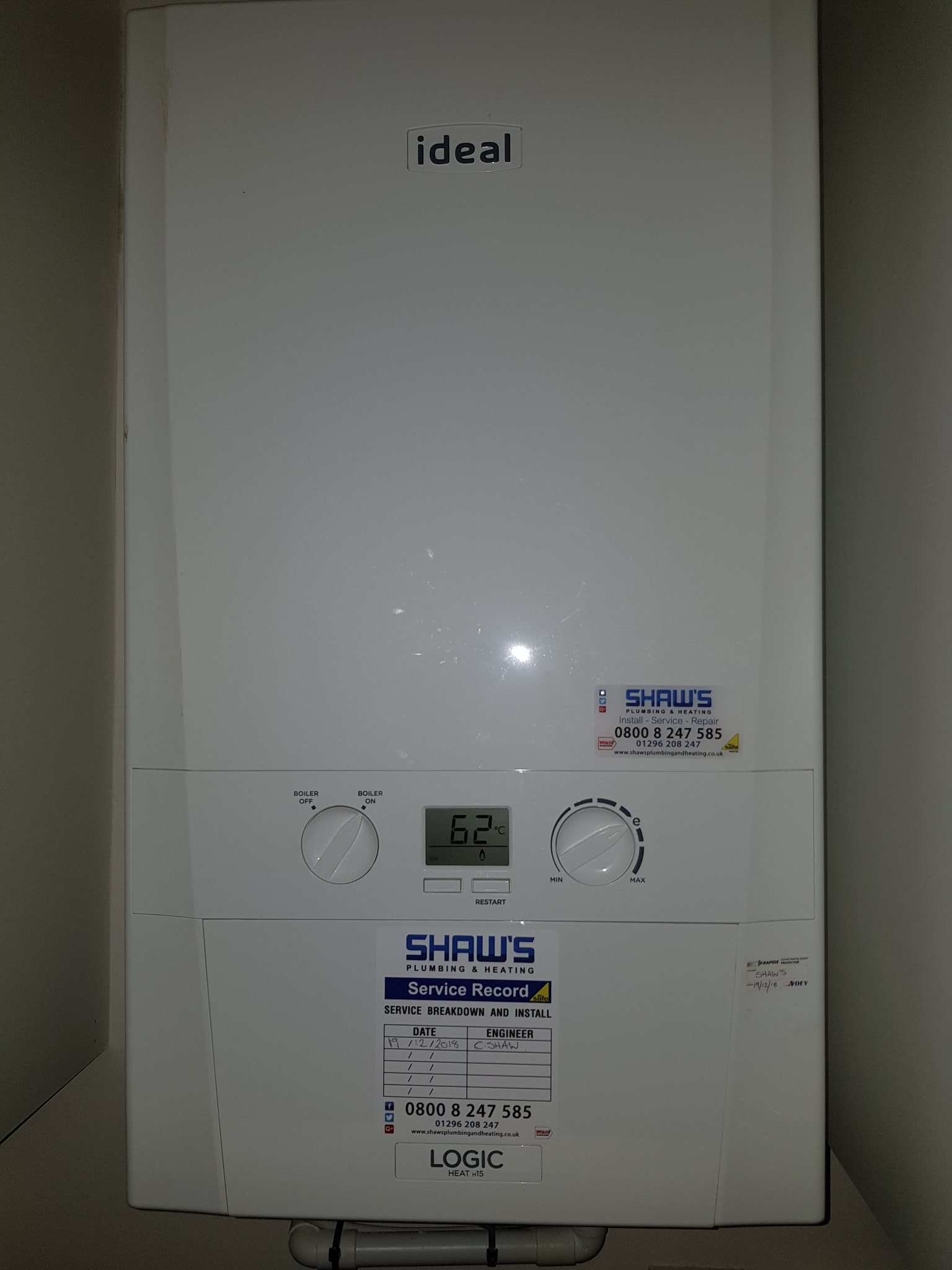 Shaw's Plumbing on X: Ideal Logic Heat H15 boiler in Aylesbury, love this  boiler so easy to service and much better than the 1st generation of the  Logic. Also serviced Unvented hot