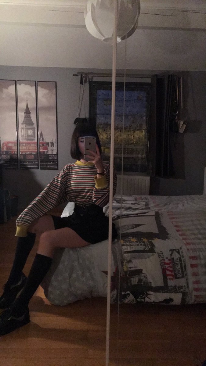 doolYoonmin's tweet image. #BestOutfits2018 boooon voilà hein coucou