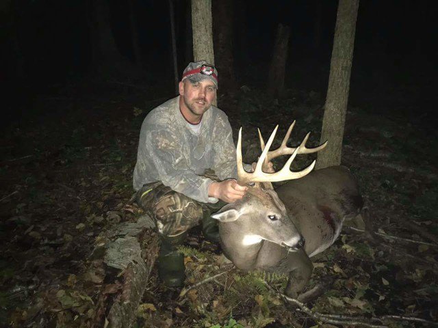 BucksofWI's tweet photo. Brian VanWychen Manitowoc County 10/4/18
#BucksOfWisconsin #BucksOfAmerica https://t.co/V8ggbYsbjK
#WisconsinMonsters #wisco_bowhunting #WiscoSavage #Wisconsinably #cowboycoffeechew #greenbaypackers #hha #wiscowhitetail #deerwhisperer #deer #PublicLands #publiclandowner https://t.co/0B2Bq6hp4I