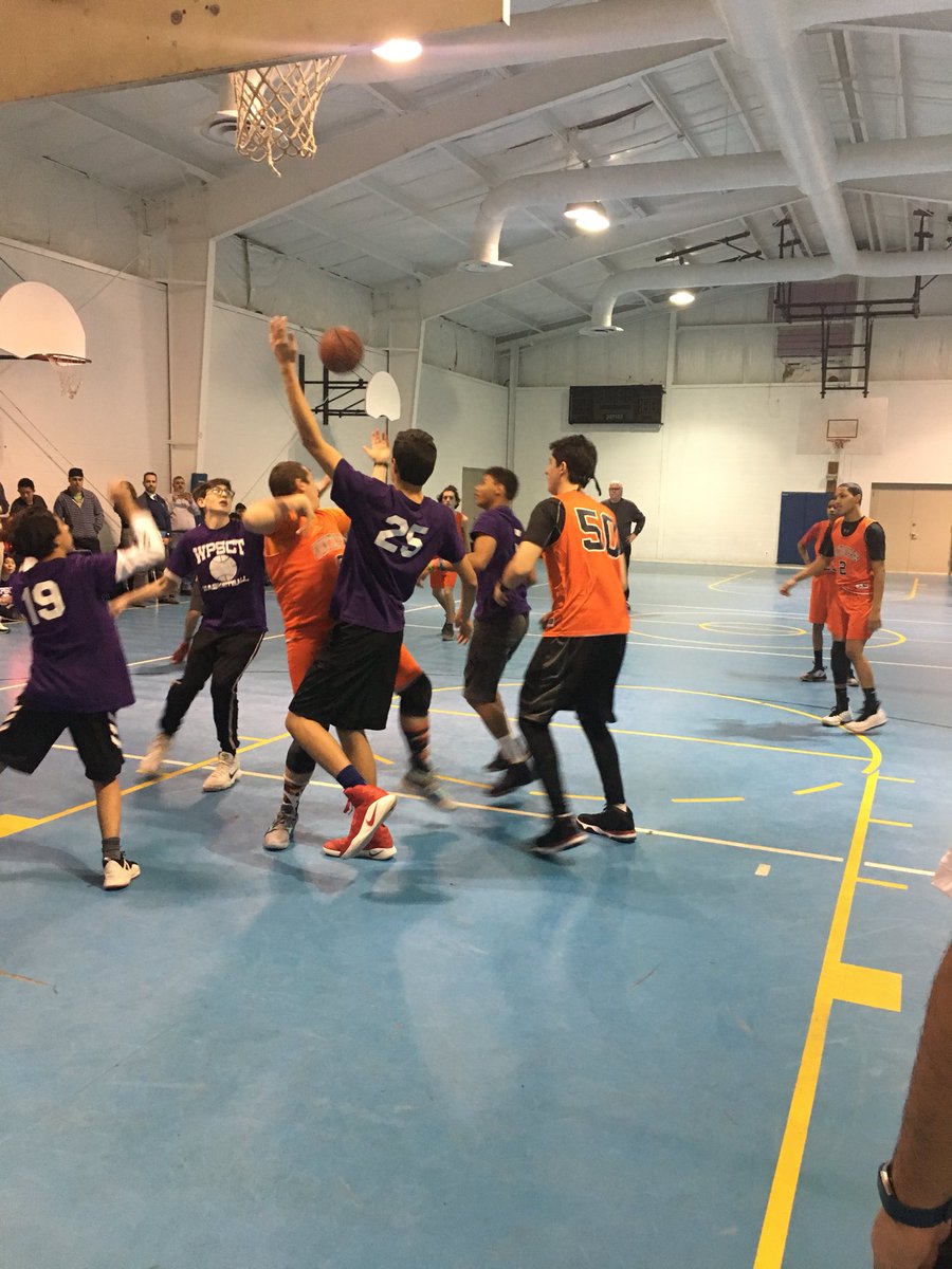 WinstonPrepCT's tweet photo. What a wonderful kick-off to Holiday Break!! WPSCT vs WPSNJ Basketball Game... great school spirit by students and faculty! https://t.co/Mq9TMlXaGm