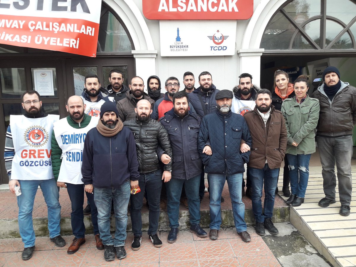 Uzakdogulu4's tweet photo. #izbanişçisikazanacak zafer direnen emekçilerin olacak https://t.co/WJoJBieIYg