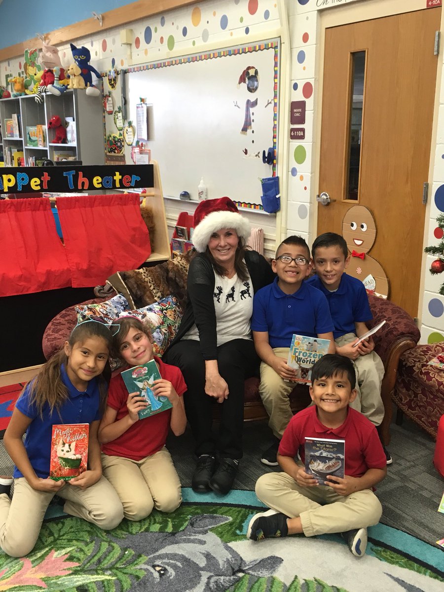 primary_media's tweet photo. Oh what fun it was to celebrate our top Reading Counts K-2 students @GTEtoucans Thank you! Karen @kisforkids &amp; Jessica @BNBuzz #CCPSfamily #CCPSmedia @Champs4Learning https://t.co/uFnBPtiaCg