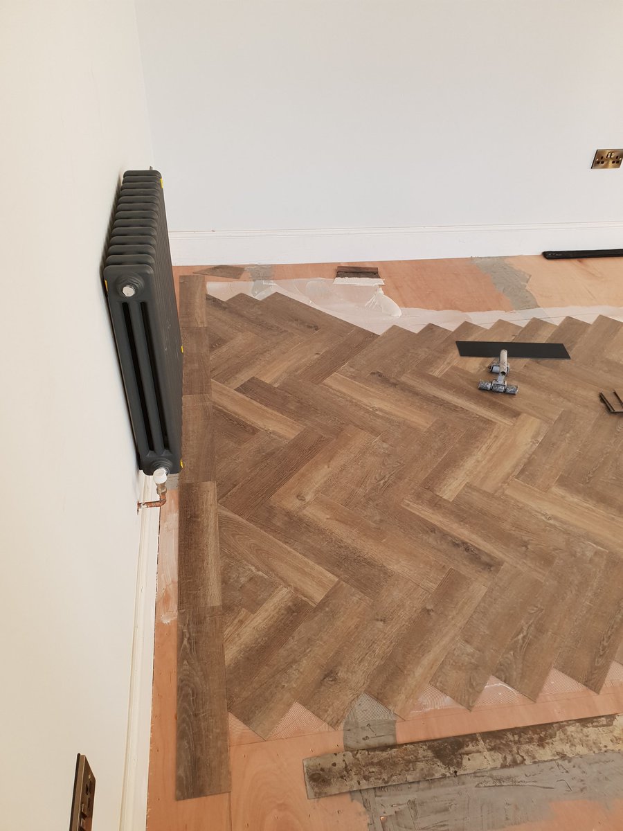 Stuart V Twitter Last Job Of The Year Is This Lounge Boarded