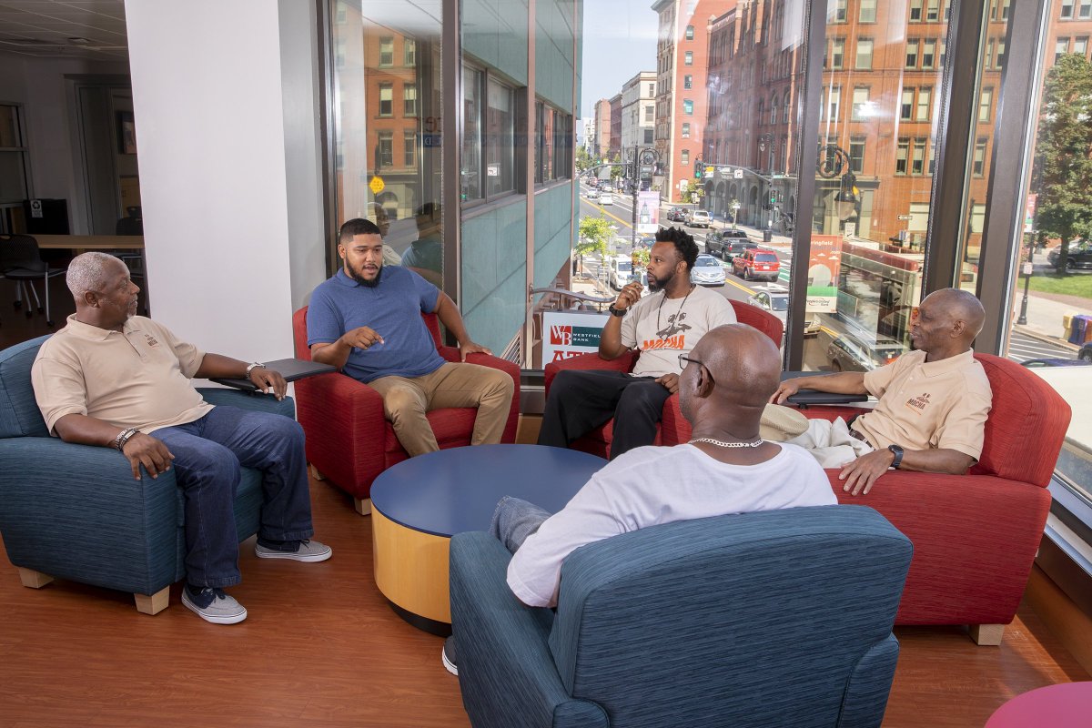 Poverty, discrimination, and lack of social support take a toll on well-being, especially for low-income African American men. Find out how #UMassAmherst is helping. #2018ResearchReport: bit.ly/2BSR7T2 <a href="/UMassSPHHS/">UMass Amherst SPHHS</a>