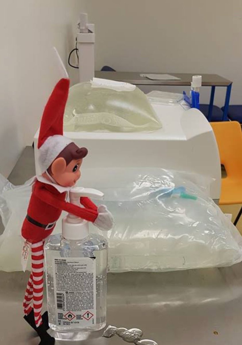 renalpages's tweet photo. So #elfontheshelf finally has decided he’s gonna have #PD ; all down to patient education by the fab #PD and #predialysis team @HeartlandsUHB ; thank you for making my day 🎅🏻😂👍🏽🎄 https://t.co/dzPFiuDhxy