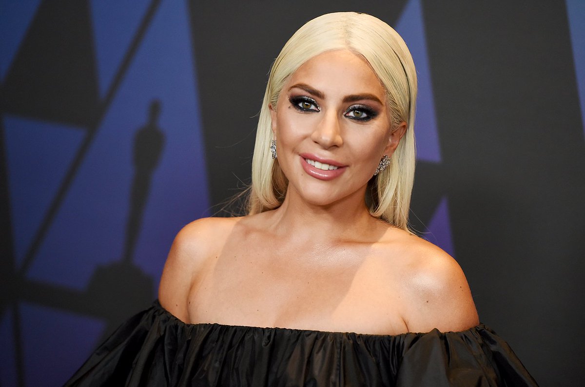billboard's tweet photo. Which artist dominated 2018? Vote! https://t.co/mDe84YWBWV https://t.co/lVccBWU24f