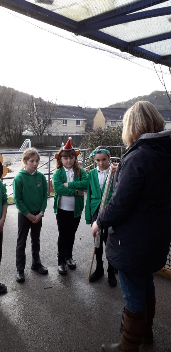 CwrtRawlinprim's tweet photo. @WEThomps5 for planting our donated trees with the help of Eco club. @CaerphillyCBC #fromsmallseeds https://t.co/zRIblFKaxL
