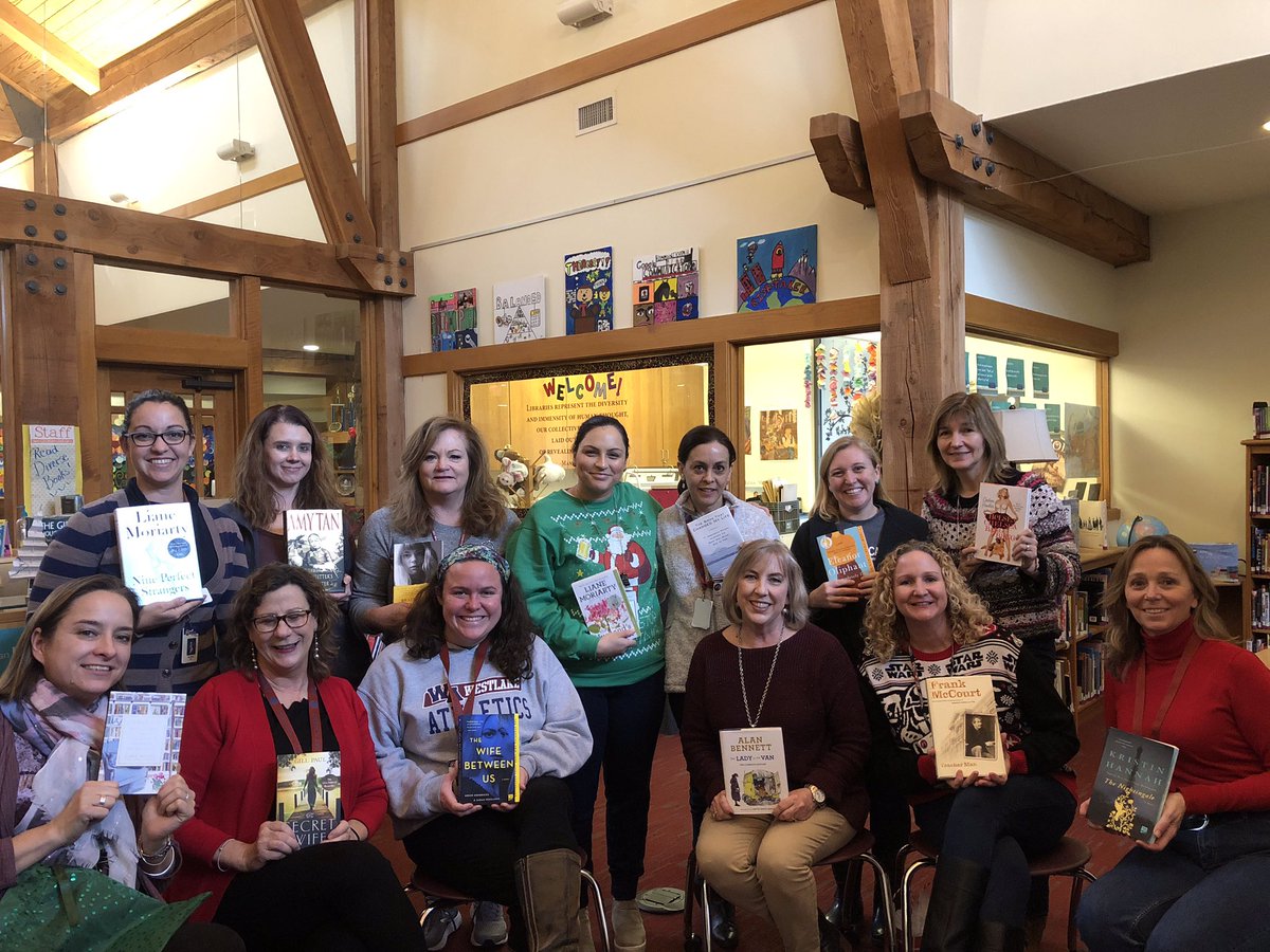 We had such a good time during our book exchange or      #jolabokaflod ! Lots of great books and laughter!#waexcels #WAgrateful