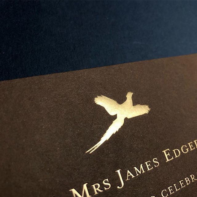 A bold motif on a party invitation always looks amazing - this gold-foil pheasant is striking example. A great way to ensure your guests are excited for your celebration!
.
.
.
.
#luxuryinvitations #bespokeinvitations #invitations #partyinvitations #part… ift.tt/2A70r4l