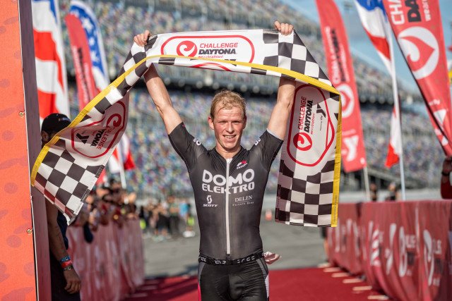 'De 10 van 2018' - De wereld maakt kennis met Pieter Heemeryck - 3athlon.be/de-10-van-2018…