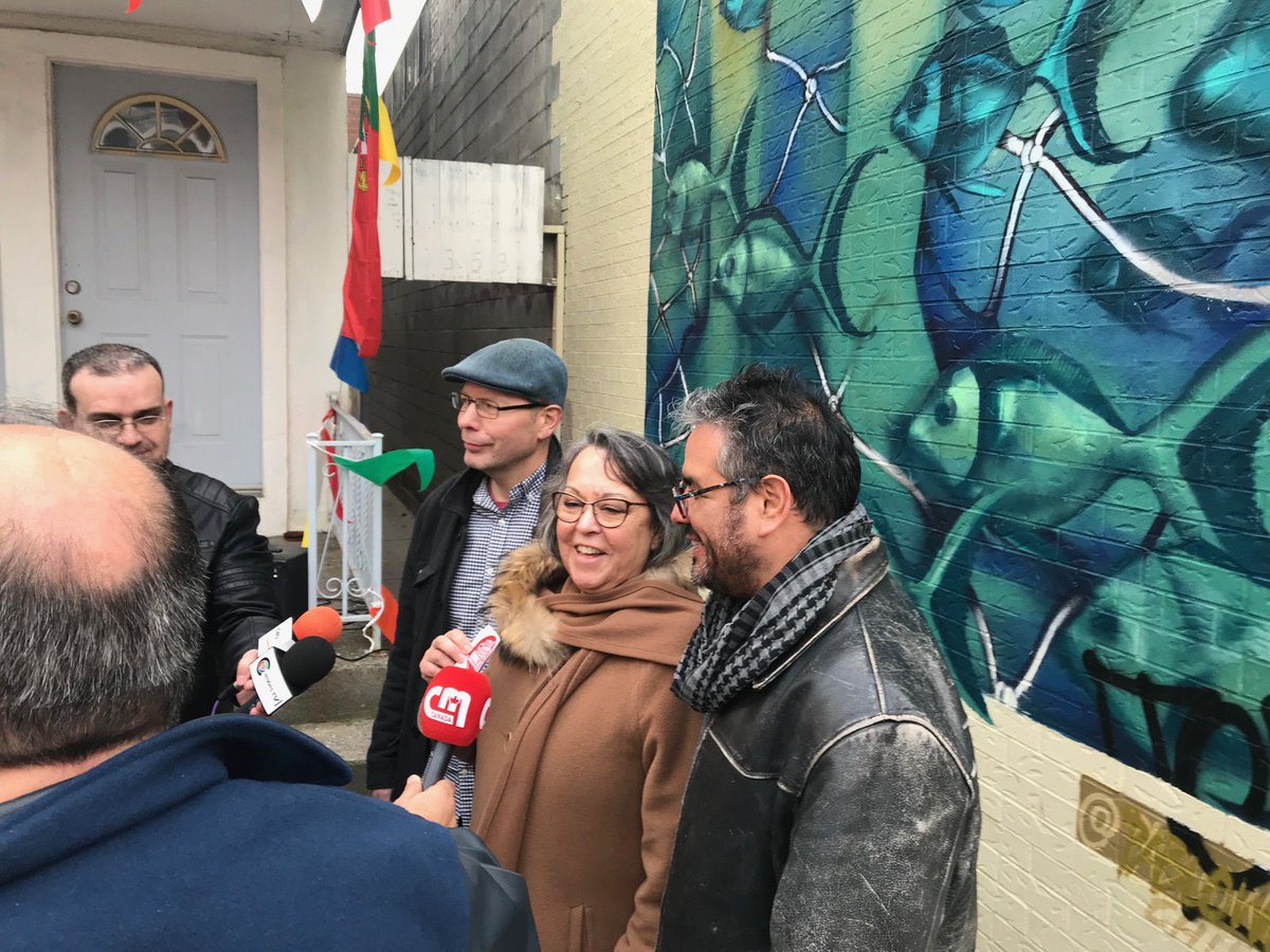 Congratulations to @LilPortugalBIA <a href="/DundasWestBIA/">Dundas West BIA</a> <a href="/StART_Toronto/">StreetARToronto</a> and others for the inauguration and ribbon cutting for "Portuguese Fisherman" a large scale mural produced by Rodrigo Ardiles and painted by Pablo Gomez located at 1357 Dundas St. W. #Community #StreetArt #Diversity