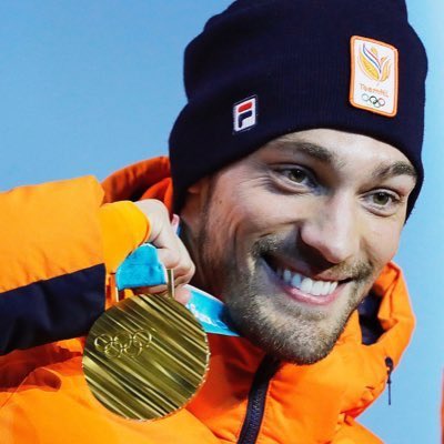 Jajaaa wat mooi <a href="/KjeldNuis/">Kjeld Nuis</a> sportman van het jaar #nocnsfsportgala #jaapeden #sportman #2018 #geweldig #dikverdient #olympischkampioen <a href="/nocnsf/">NOC*NSF</a> <a href="/KNSB/">KNSB</a>