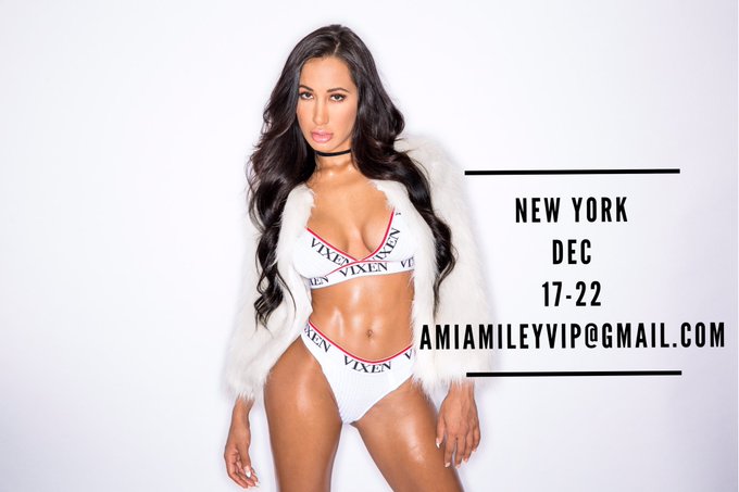 New York :) https://t.co/b8ACgxOsi5