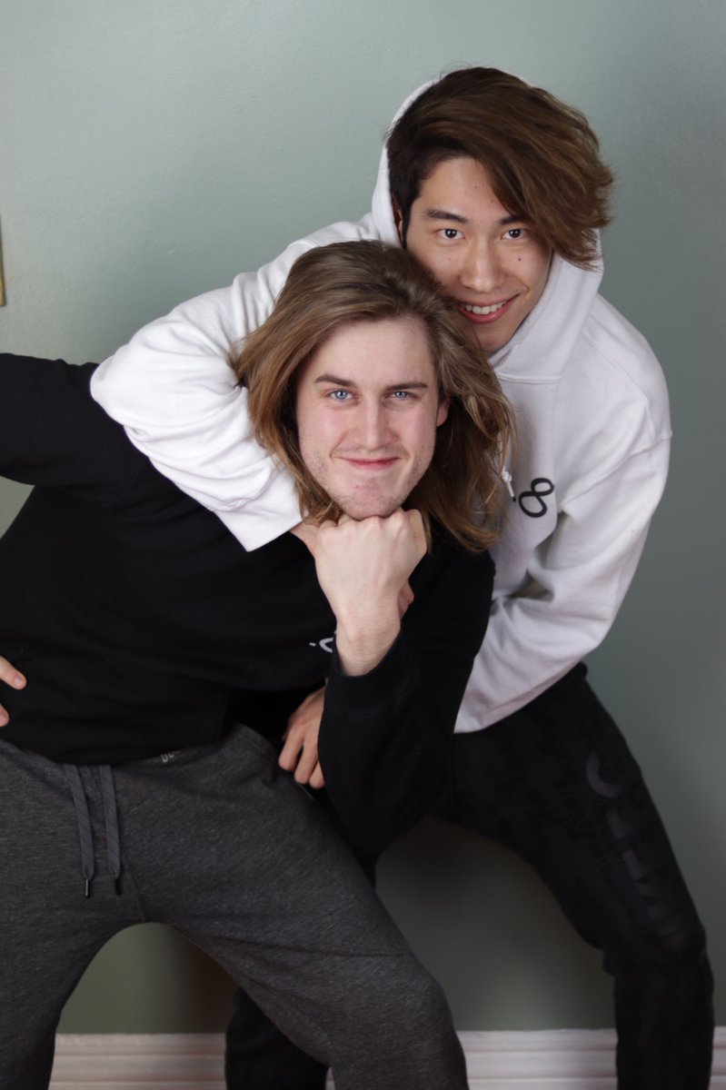 パーカー youtuber