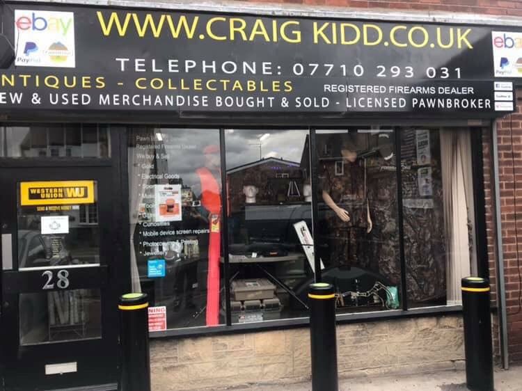 CraigKiddLTD's tweet image. For Residents of Knottingley &amp;amp; the Five Towns have your parcels redirected to the Pawn Shop on Spawd Bone Lane in Knottingley.
Not only do they sign for the parcel but will securely store it for a fee of 40p per parcel until you can come and collect it. #craigkiddltd