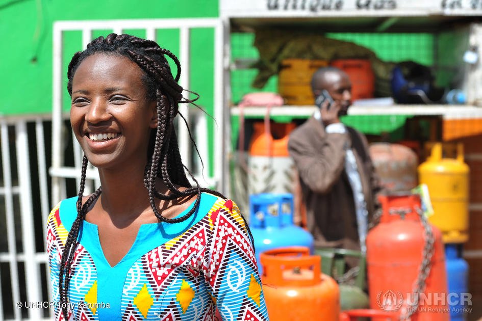 UNHCR_NE's tweet image. In 2015 Annick fled #Burundi - now she is a business owner in Rwanda. Not only is she happy to stand on her own two feet, but she is also has a positive long-term impact on the national economy. The #RefugeeCompact aims for this, and much more: bit.ly/2EBJnYr