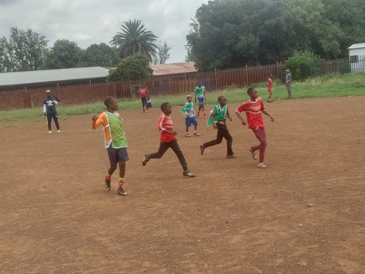 uncleJBL's tweet image. #DevelopmentIsKey 🙏
@Soccer_Laduma 
@hothaata 
@orlandopirates 
@OfficialPSL 
@SuperSportTV
Any assistance will be highly appreciated
