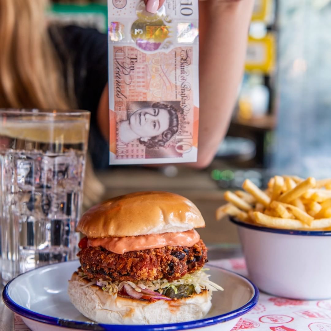 Doing #veganuary and skint after christmas? We got you 🍟🍔 #meatliquor #lunchdeal