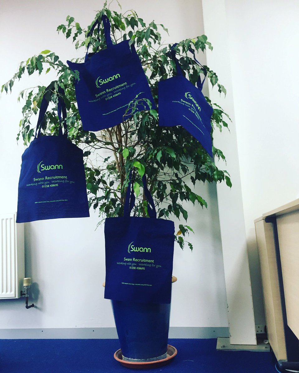 SwannUK's tweet photo. #growyourlife #growbag #swannrecruitment #newbeginnings #WelcomeTo2019.
Start now....why don't you pop in?
@SwannUK https://t.co/Pd55KcqJWd