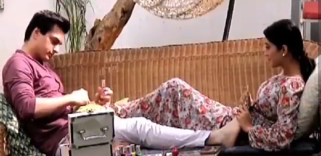 kartik and naira, yeh rishta kya kehlata hai, images, pics, photo, shivangi joshi, mohsin khan