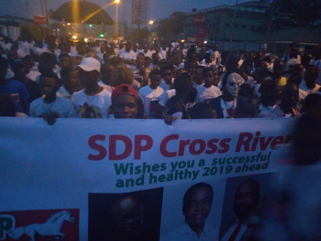 pdbraide's tweet photo. Tinkoriko!
@EyooEkpo for Governor Cross River. SDP.  His YOUNG campaign leaders are mobilizing peers daily 
As Ayade ppl dey block billboard of other gov candidates then supporters will become billboards 😂 
deputy @IAmWofaiEwa  Is a not too young to run goal
#recoverandrestore https://t.co/ShUIk9CPnG