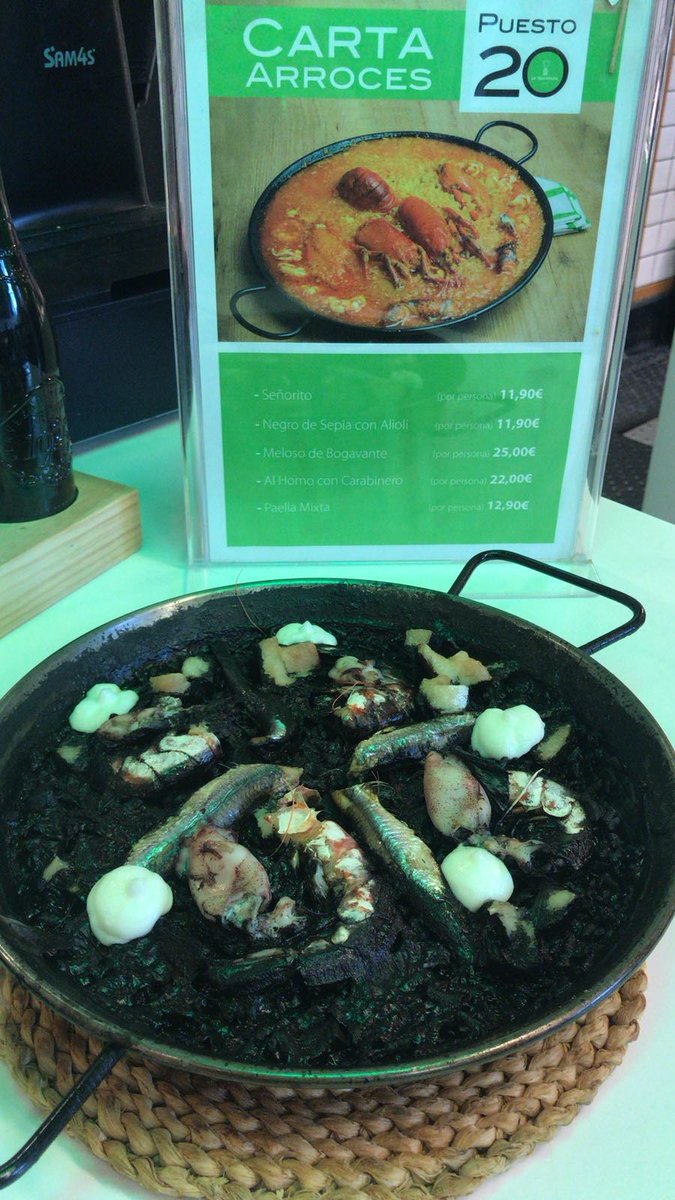 Por ejemplo, nuestra variada carta de #arroces 🥘#Paella Mixta, Arroz negro de sepia con Alioli, al horno con carabinero, meloso con bogavante... Hemos seleccionado la mejor variedad de recetas de arroz para que la degustes en tapas o raciones #MercadoSanAnton #Chueca #Madrid