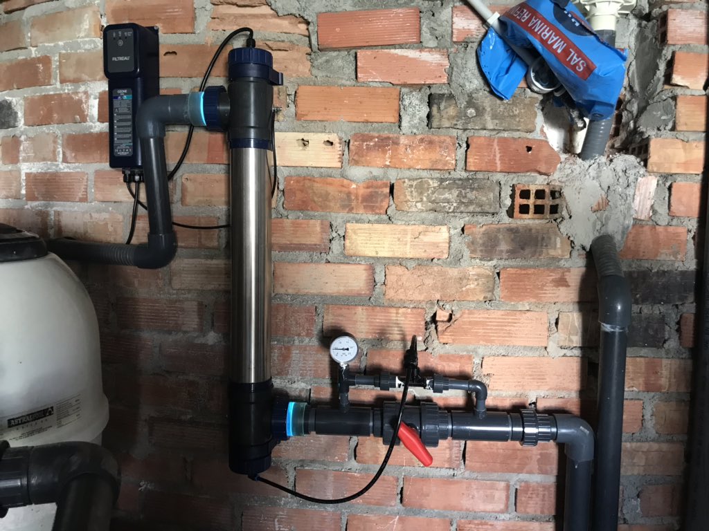 PoolGardenConst's tweet photo. #PoolServicing- the keep your filter system operating as it should &amp; maximise life expectancy
#Uv #Filters #pumps #maintenance https://t.co/wK7vDdyW71