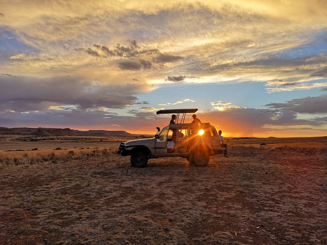 Over the festive season the guides at #TigerCanyon have been testing out a prototype 4x4 game viewing vehicle designed for photographers #safari #wildlife #wildlifephotography #tigerphotos #savetiger #sunset_pics #africa #africansafari #tigersinafrica
