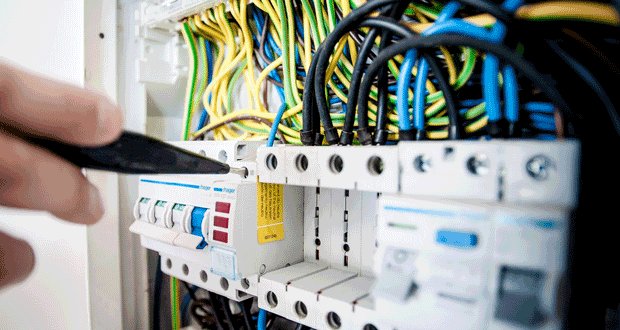 New wiring regulations now in full effect - fmj.co.uk/new-wiring-reg… #facman #wiringregulations #Project18
