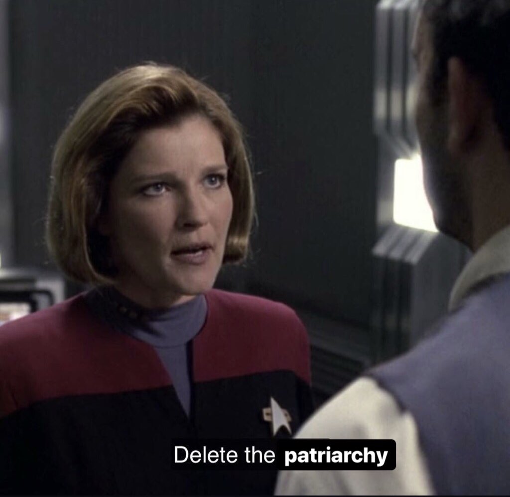 MiamiDSA's tweet photo. Did you know that pretty much every tv show has a social media account that posts out of context screenshots that are great meme templates? And that the main reason Voyager is hated is because of misogyny against the only woman captain? Also: #FreeBajor!
#AbolishICE #TrySocialism https://t.co/Jyz1FgDAvW
