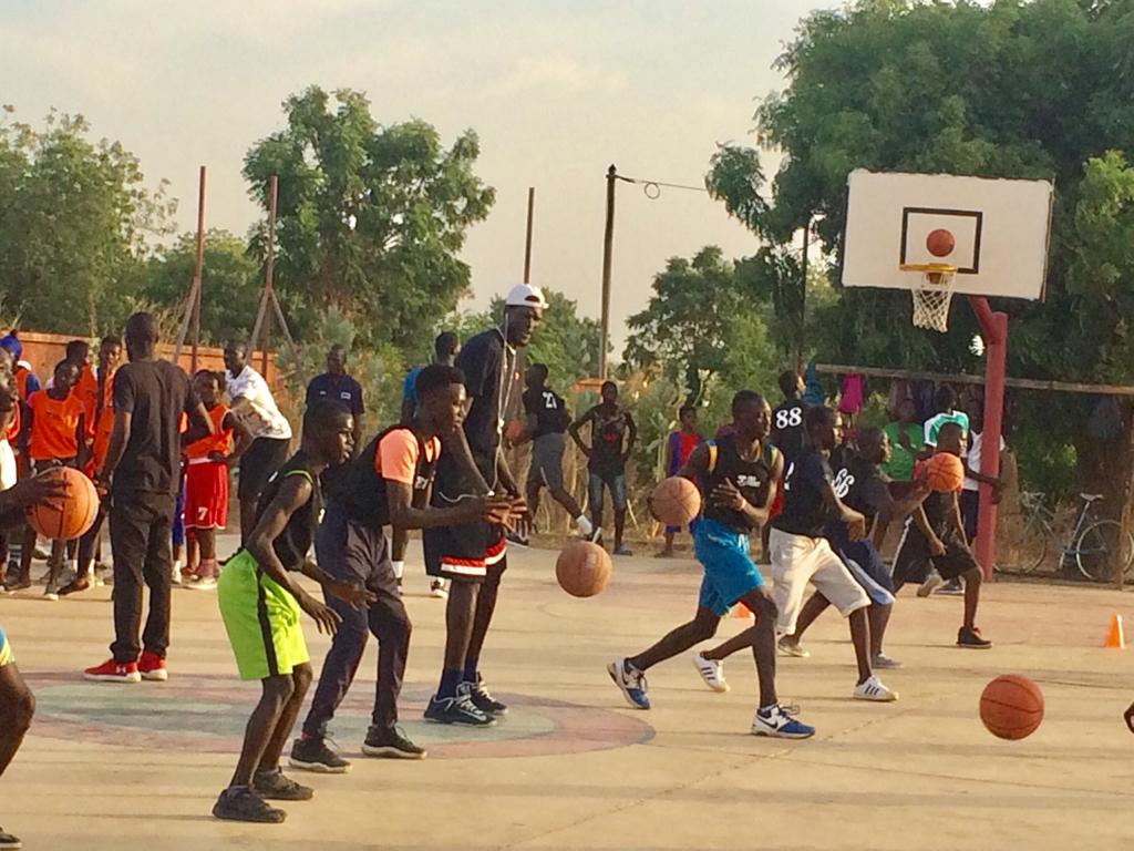 NBA_Africa's tweet image. .@sixers Player Development Specialist Remy Ndiaye and @seedproject started 2019 with a basketball camp for 50 boys and girls at the SOS Children's Villages in Kaolack, Senegal yesterday!