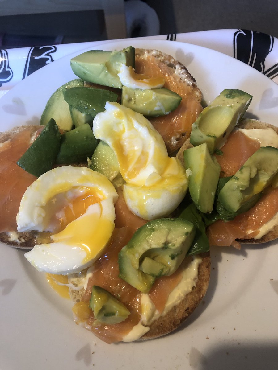 paperrocketman's tweet photo. Brunch my #SNERDS ๐ https://t.co/4N8OBei80y