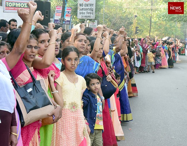 dhanyarajendran's tweet image. Pictures from the #WomenWall #VanithaMathil