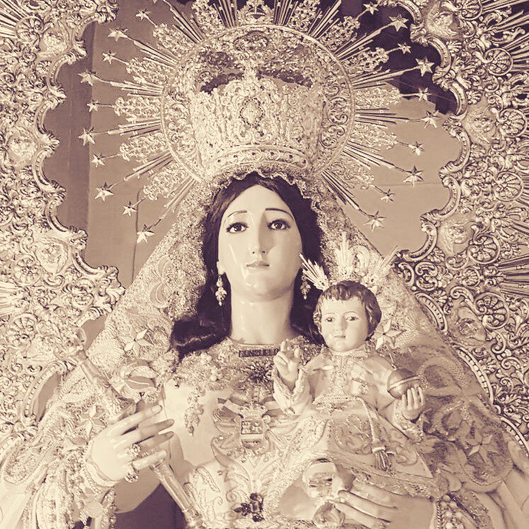 La Hdad de Ntra Sra del Consuelo y su Junta de Gobierno, os deseamos a todos los Alcoleanos un Feliz 2019 y que la Stma. Virgen del Consuelo os colme de todo las peticiones y Consuelo que demandeis.
#ConsuelodelosAfligidos
