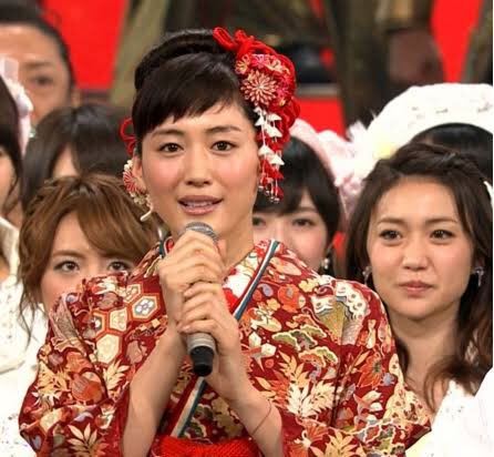 人間のマカロン Pa Twitter 吉高由里子も綾瀬はるかも綺麗だったけど こと振袖 に関しては 若さ で着こなすものなんだと思う ちはやふるの時の当時10代の広瀬すずの振袖姿は本当に可愛い 人間のマカロン Pa Twitter 吉高由里子も綾瀬はるかも綺麗だったけど こと振袖 に関しては 若さ で着こなすものなんだと思う ちはやふるの時の当時10代の広瀬すずの振袖姿は本当に可愛い