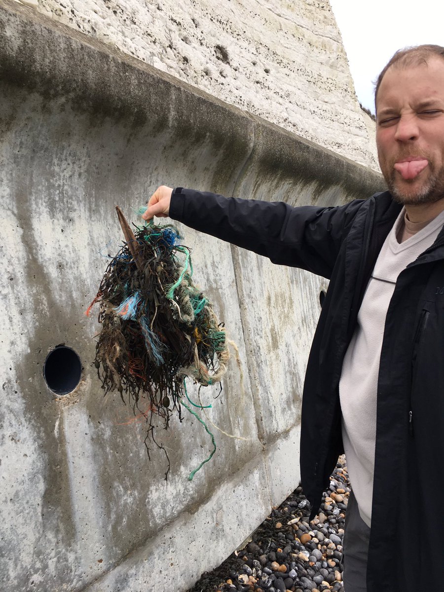 deans_beach's tweet photo. Keeping our #beaches clean with @mcsuk @2minbeachclean @sascampaigns  is our continuing #promise for 2019 #teachingonthebeach about our amazing environment and #plasticfreelifestyle workshops. #joinus2019 https://t.co/zfMhtOwkIn
