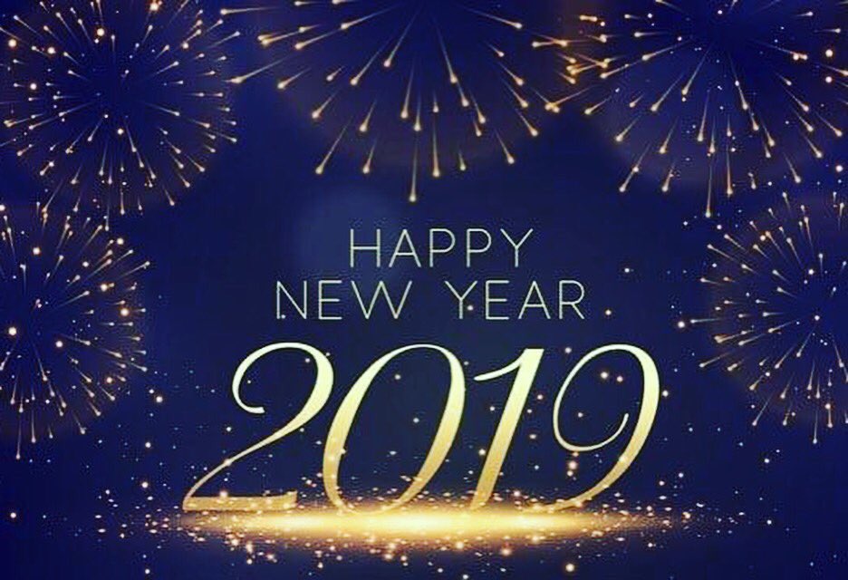 solpr_ng's tweet photo. Happy New Year to you all.

We made it to 2019.

Wishing you peace, love and laughter in the new year. 
#HappyNewYears #HappyNewYears2019 https://t.co/o1w0qW6GMs