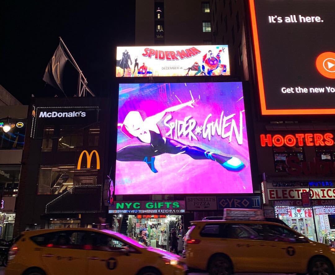 HaileeUpdatesFR's tweet photo. We love an Oscar nominated actress at the age of 14.
Go watch #BumblebeeMovie & #SpiderVerse in theater.
#Dickinson is coming soon on Apple TV service.
#Hailee2018 https://t.co/2noo4SXKeh