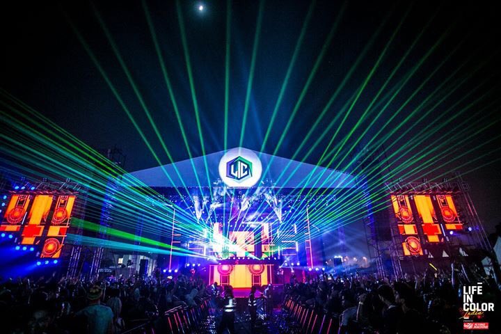 #Happy2019 Y'all! Let us know what YOU want to experience in 2O19. 😈🍀