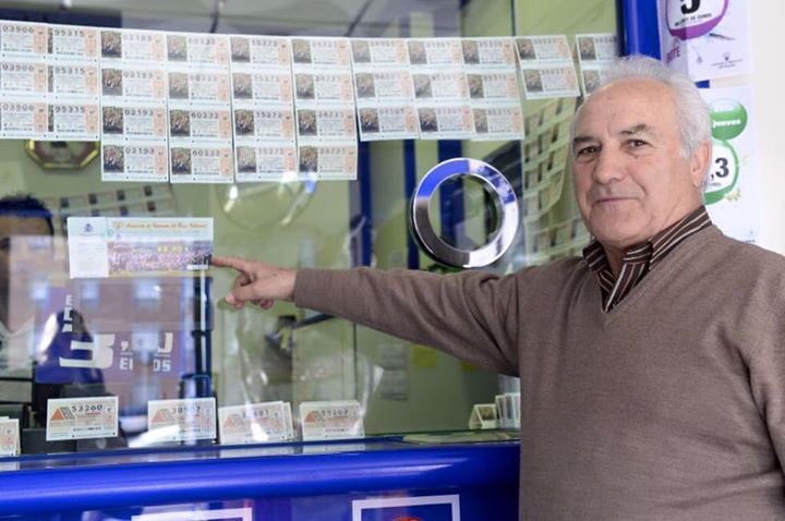 rvmveteranos's tweet photo. José González de la Vieja “#Potele”, leyenda viva del @RayoVallecano y actual Presidente de nuestra Asociación de Veteranos, cumple años hoy. 

Muchas felicidades Potele y que tengas un gran día como te mereces. https://t.co/YxjWxN9IVb