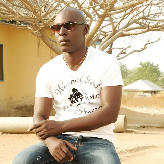 SteveShadowX's tweet image. Happy New Year twit family..2018 was great,2019 by Jah's Grace would be greater!
#ShadowX