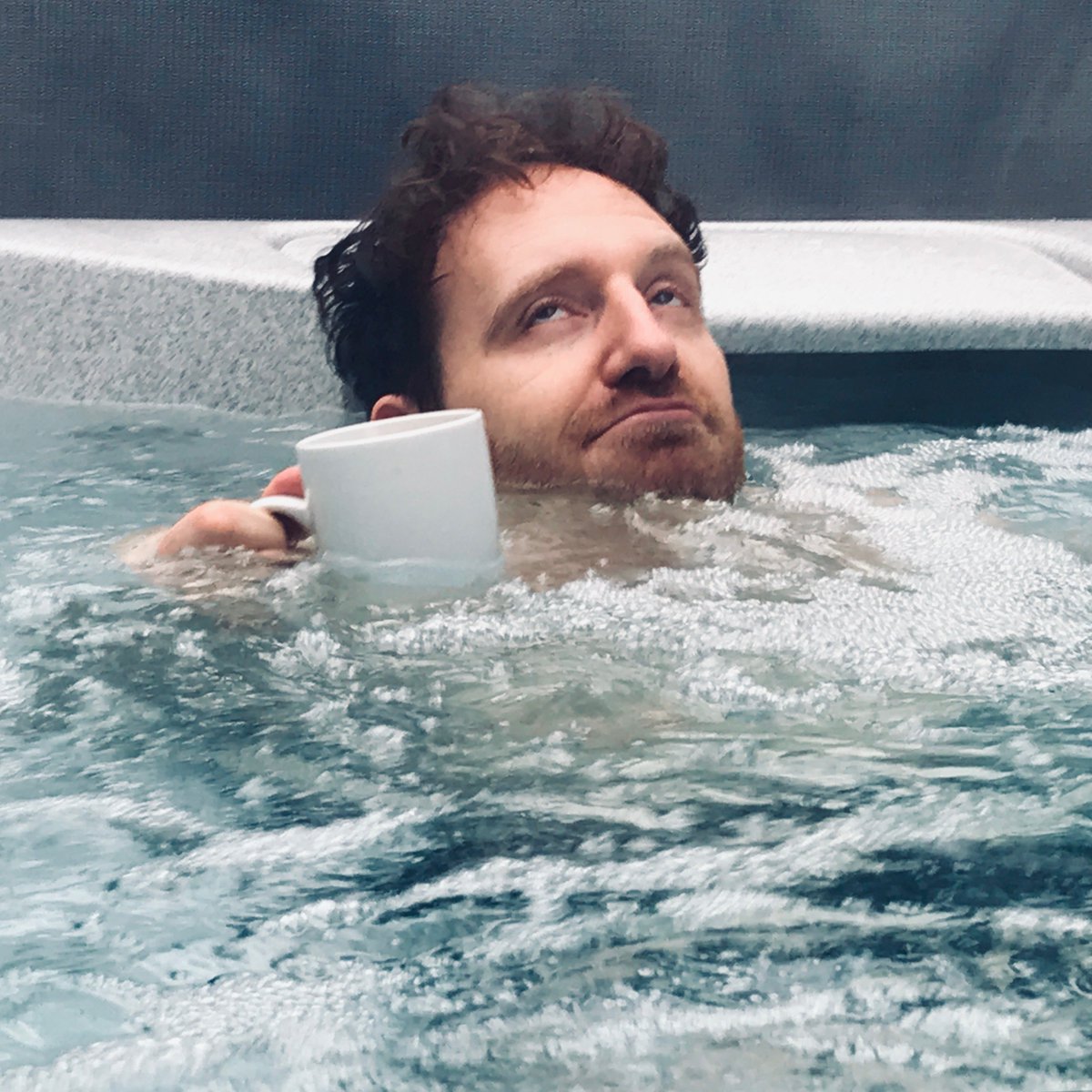 thomcummings's tweet photo. New year... time for a new (less serious) profile pic.  I call this one: Hot Tub Tea Machine. https://t.co/LiWaSgi30G