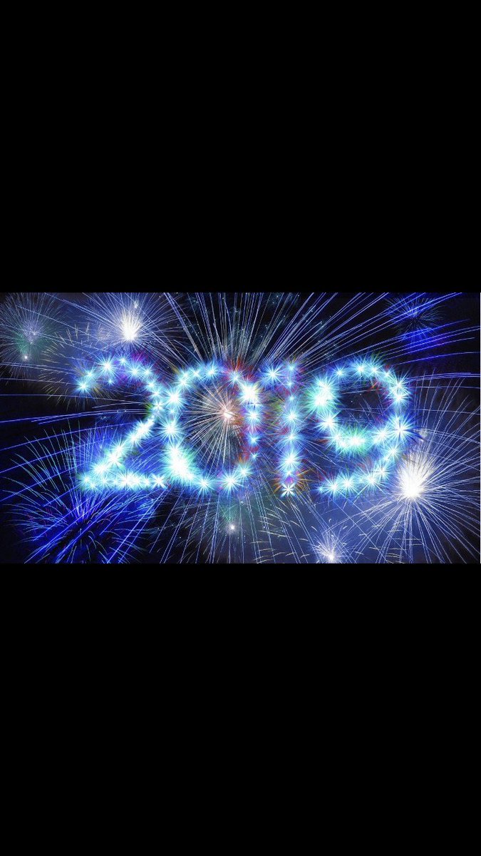 Beweegmakelaar's tweet photo. Een mooi, gezond en voorspoedig 2019! https://t.co/FNNbdcrLvE https://t.co/ITZnYehaQv